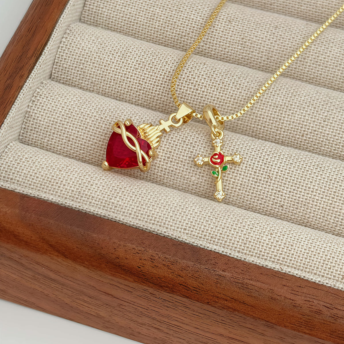 💗14K Gold Sacred Heart of Jesus & Mary Zircon Bracelet