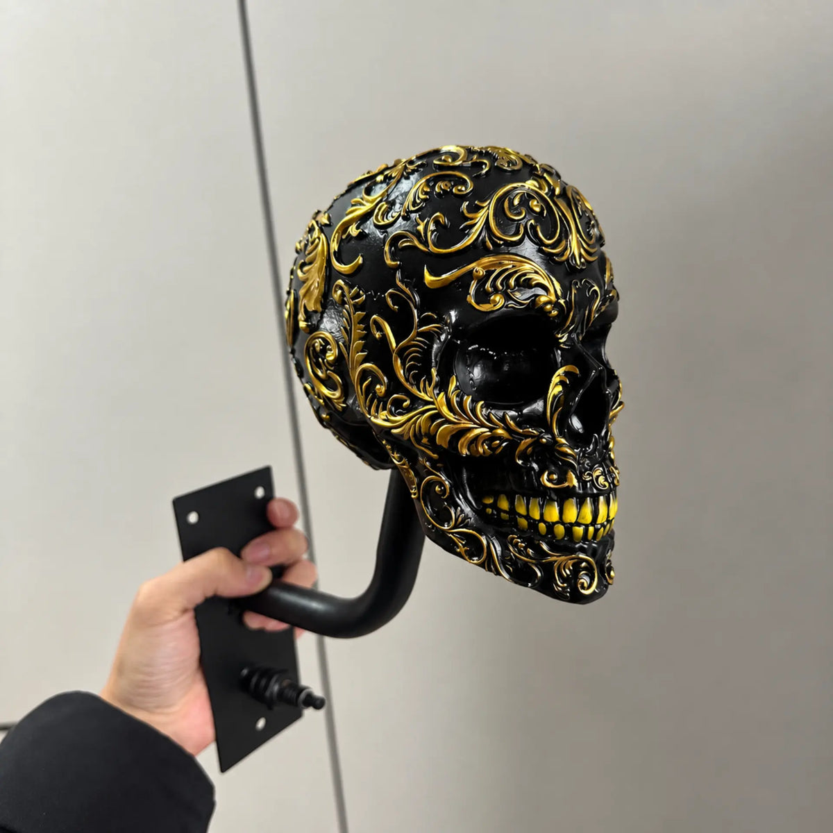 💀 Motorcycle Skull Helmet Holder – Garage Display Wall Mount
